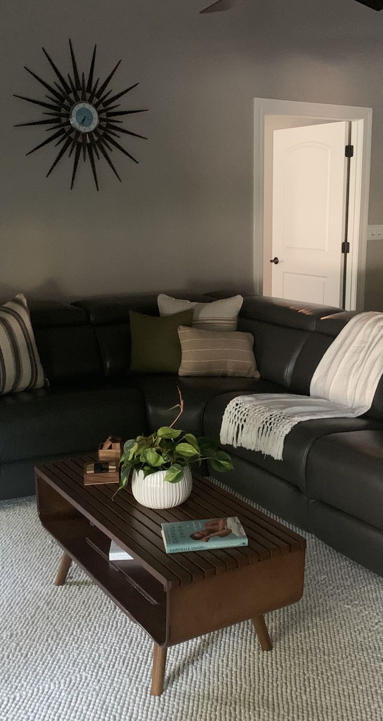 Customer photo review of Wren in Moss - 12x20" | 12x26" | 12x40"
