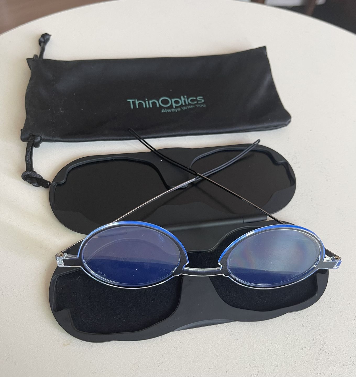 Customer photo review of Manhattan Blue Light Blocker + Milano Case