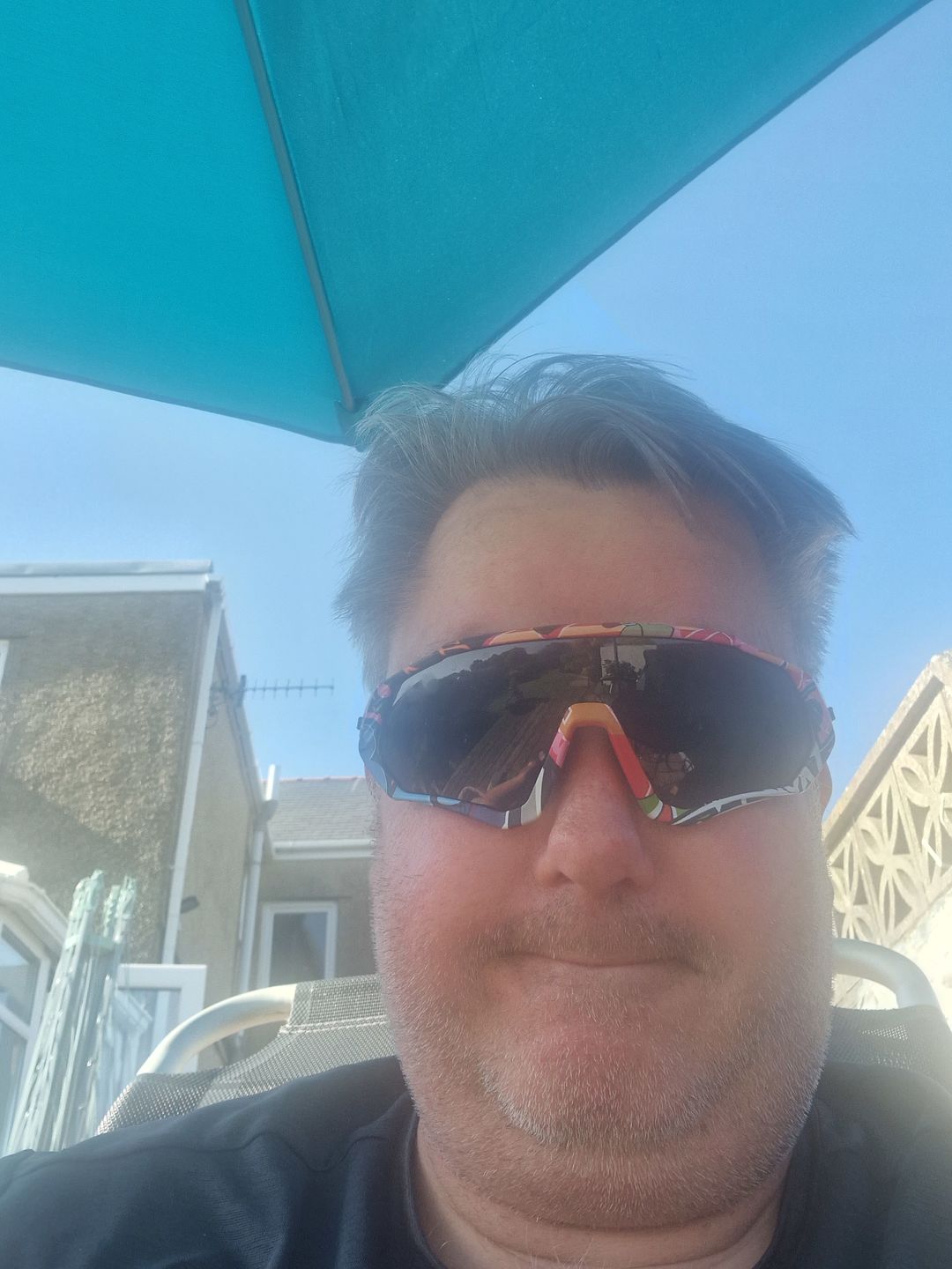 Customer photo review of KE9408 Cycling Sunglasses With Multiple Interchangeable Lenses