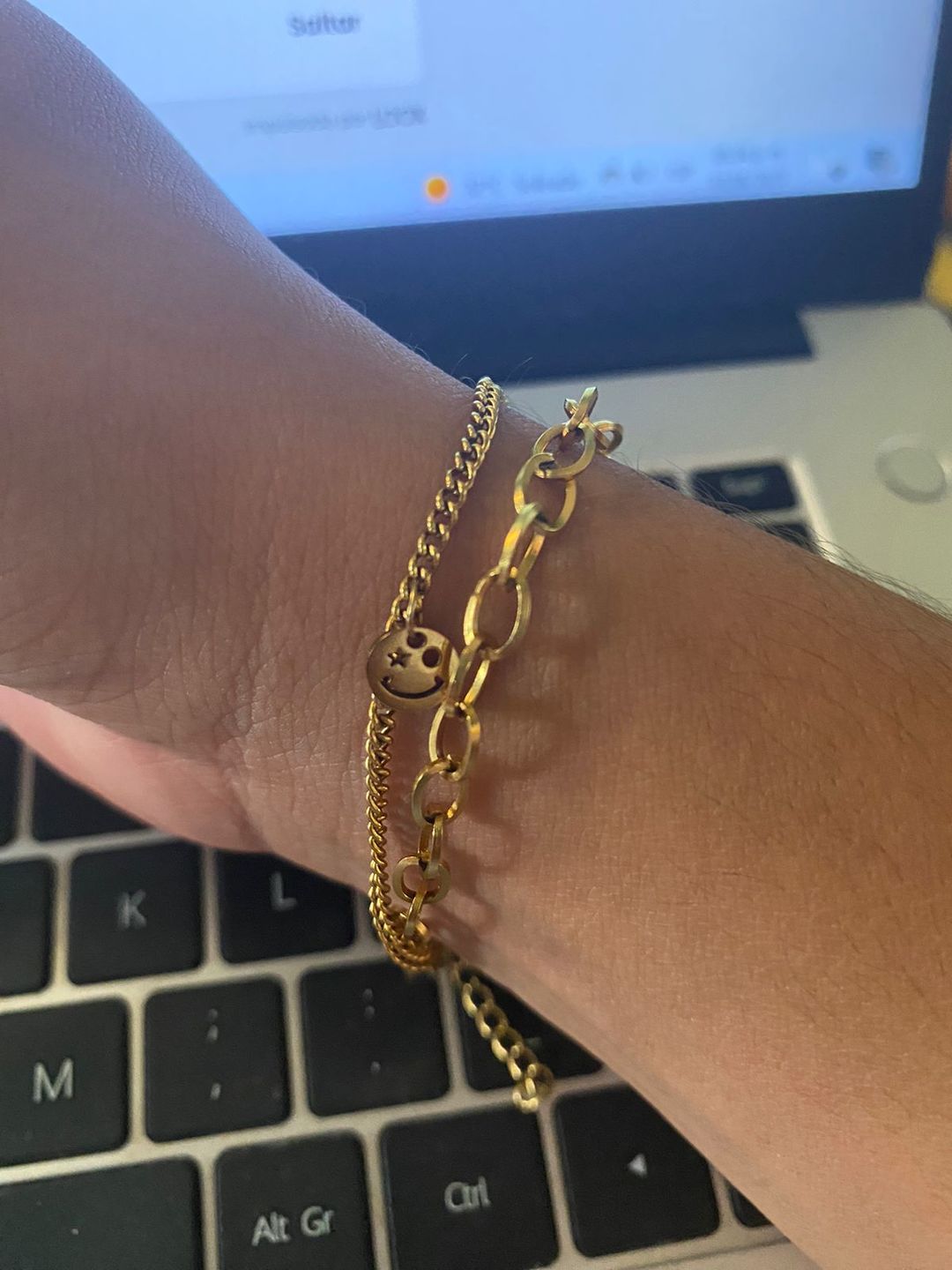 Customer photo review of Pulsera Smiley