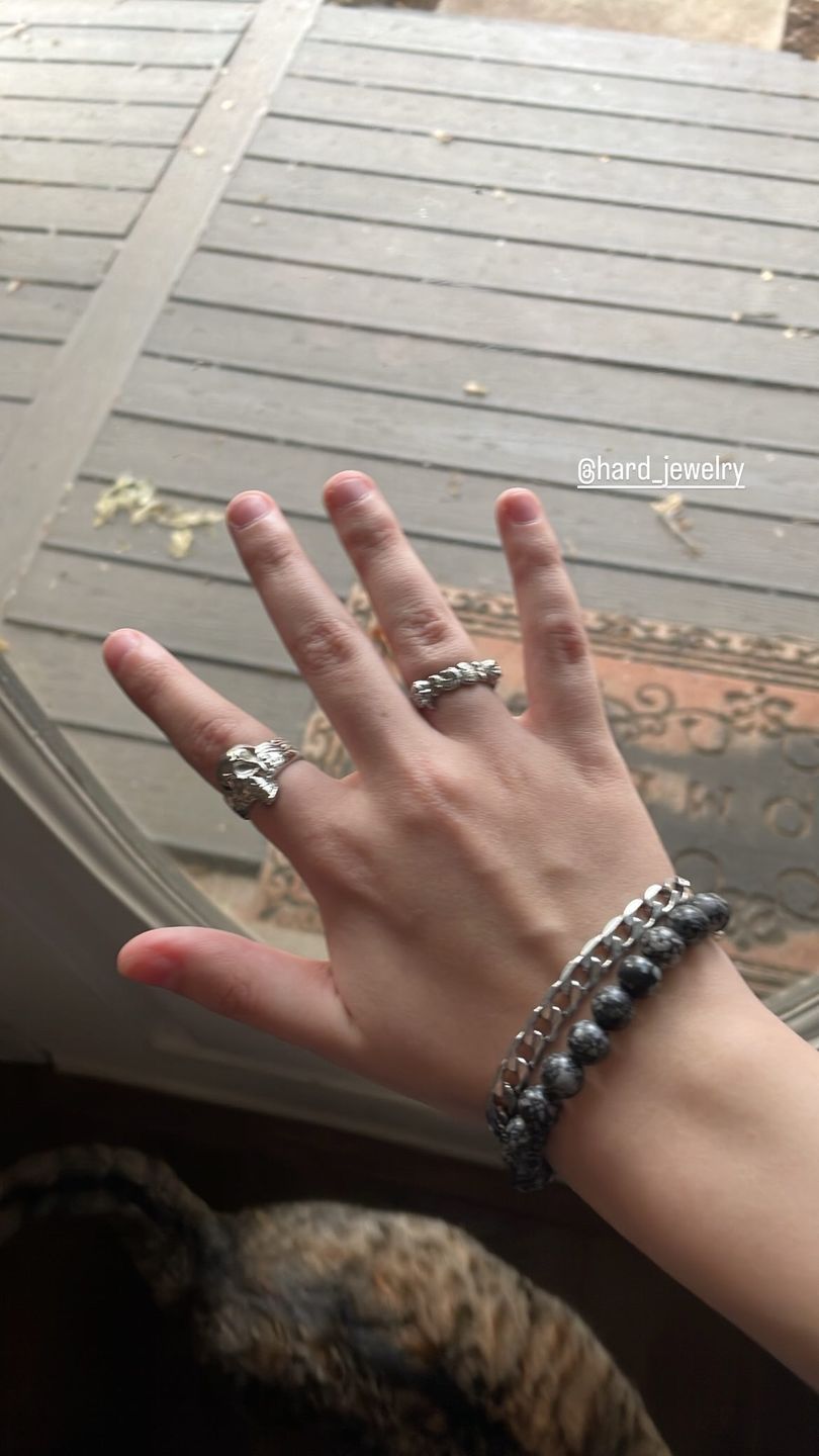 Customer photo review of HALLUCINOGENIC RING