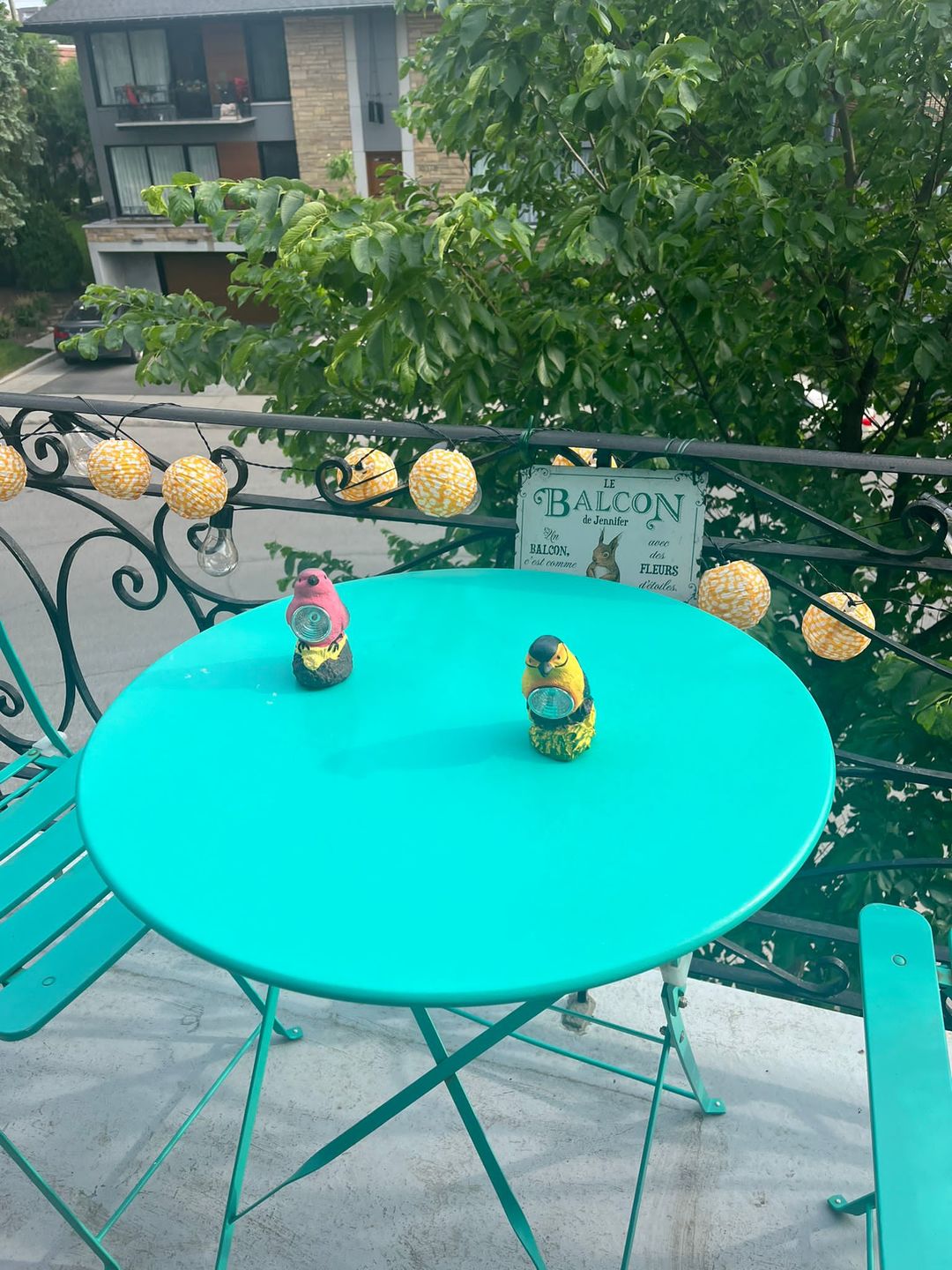 Customer photo review of Joie dans le jardin - Plaque de porte personnalisée