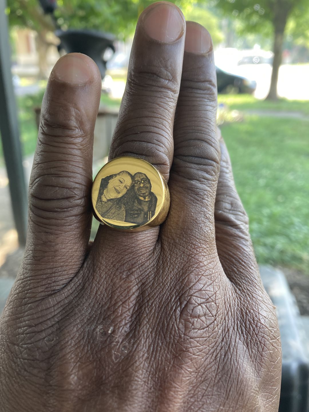 Customer photo review of Photo Ring in 18K Gold & Silver
