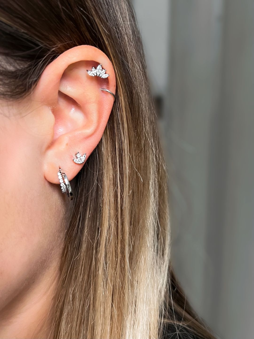 Customer photo review of Cataleya Piercing | 18K vergoldet