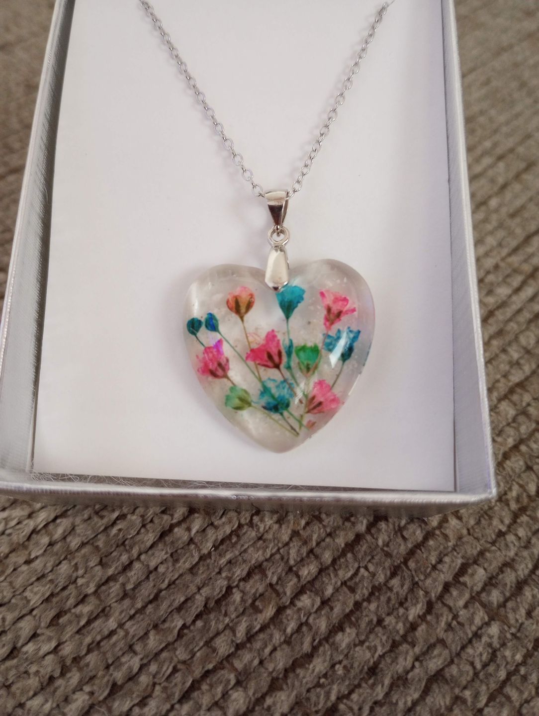 Customer photo review of Flower Heart Necklace with Real Flower and Cremains