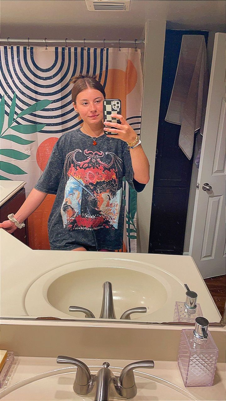 Customer photo review of 1997 OS VINYL COVER VINTAGE TEE