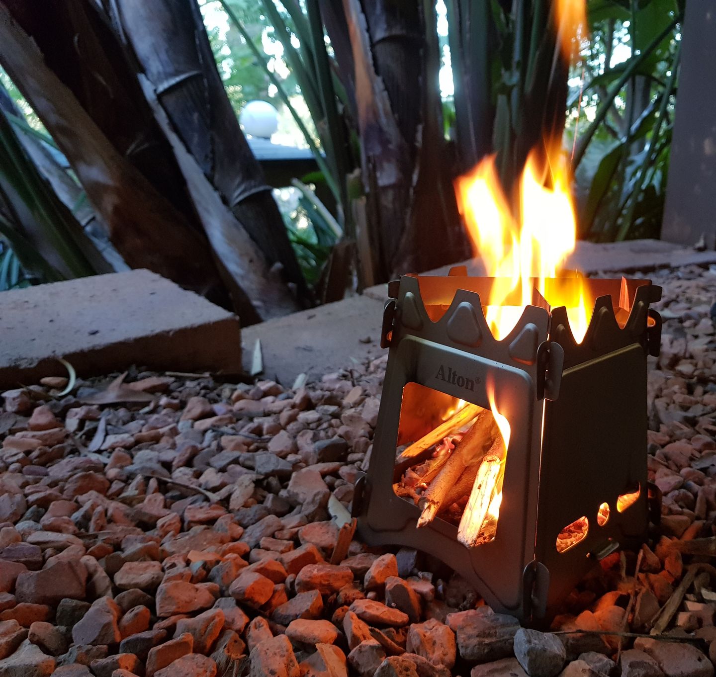 Customer photo review of Titanium Flatpack Twig Stove