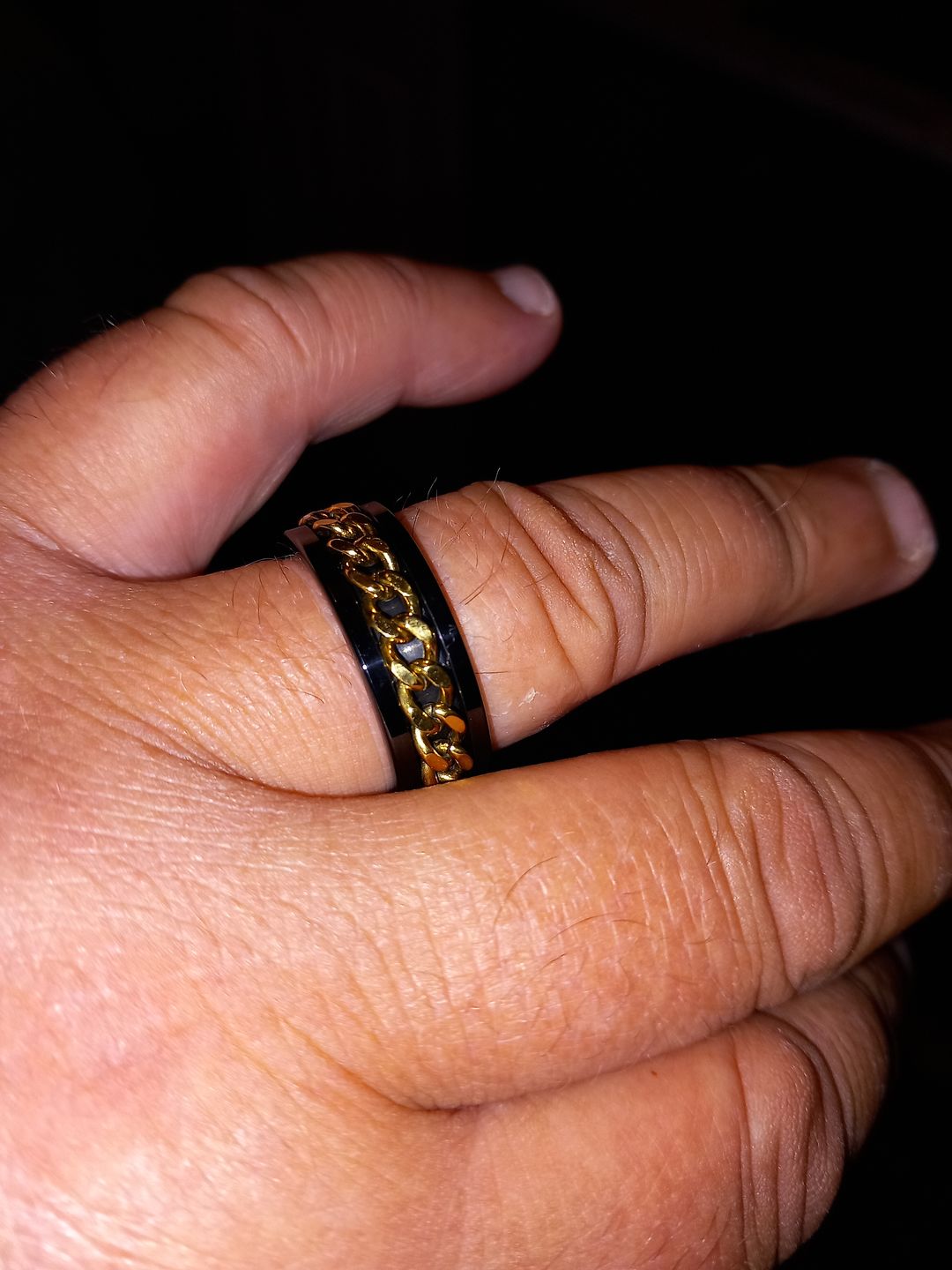 Customer photo review of Black with Gold Rotating Chain 8mm Wonder Ring