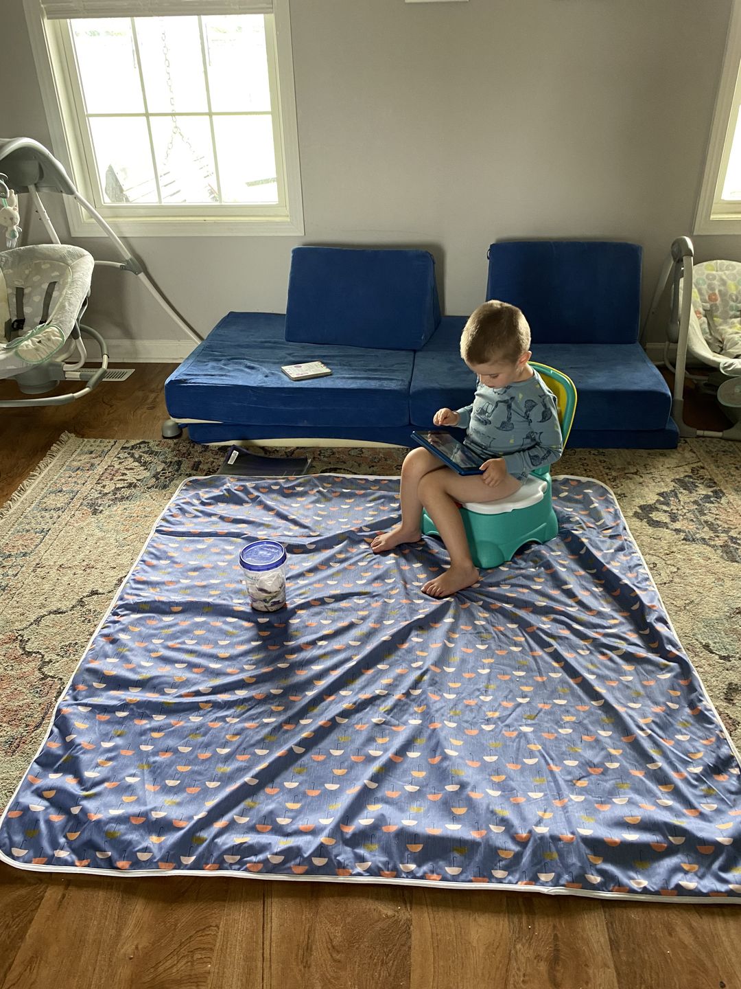 Customer photo review of Patterned Machine Washable Reversible Indoor/Outdoor Quilted Water Resistant Play Mat Blanket