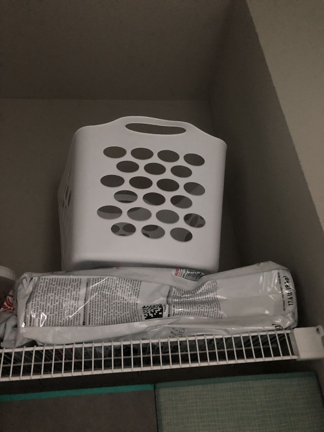 Customer photo review of Royal Canin Veterinary Diet - Urinary SO + Calm Dry Cat Food