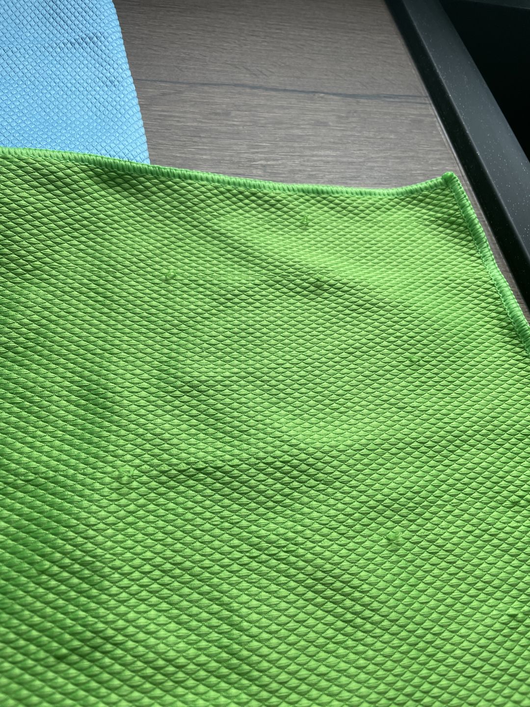 Customer photo review of Chiffon Miracle - Nettoyer et Polir sans laisser de traces (7+3 GRATUIT)
