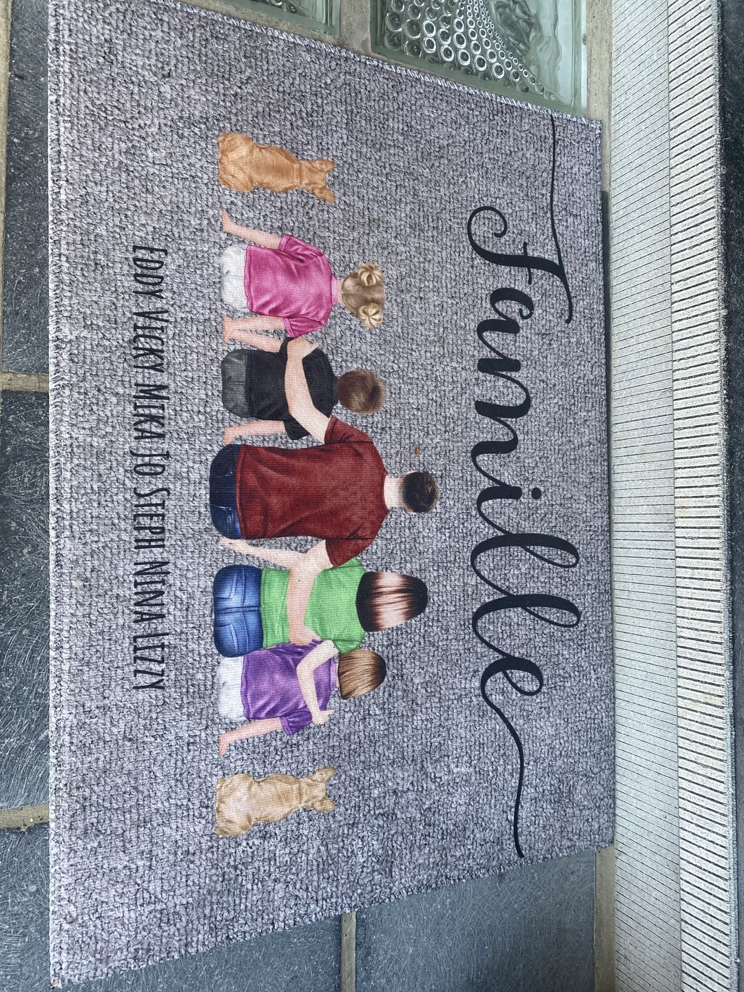 Customer photo review of Famille - Paillasson personnalisé
