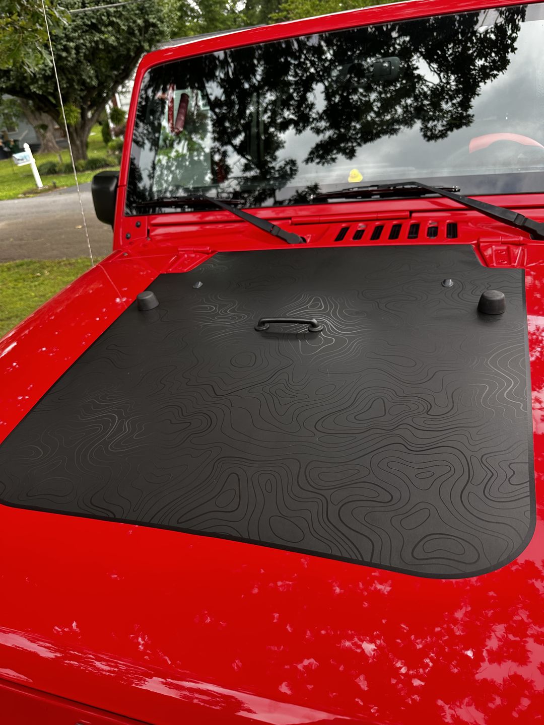 Customer photo review of Black on Black Topographic Hood Graphic for Wrangler JK