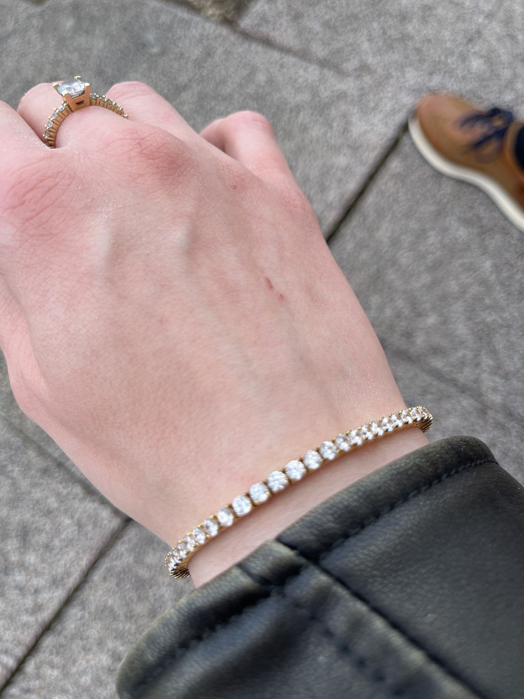 Customer photo review of TENNISBOY BRACELET. - 3MM 18K GOLD