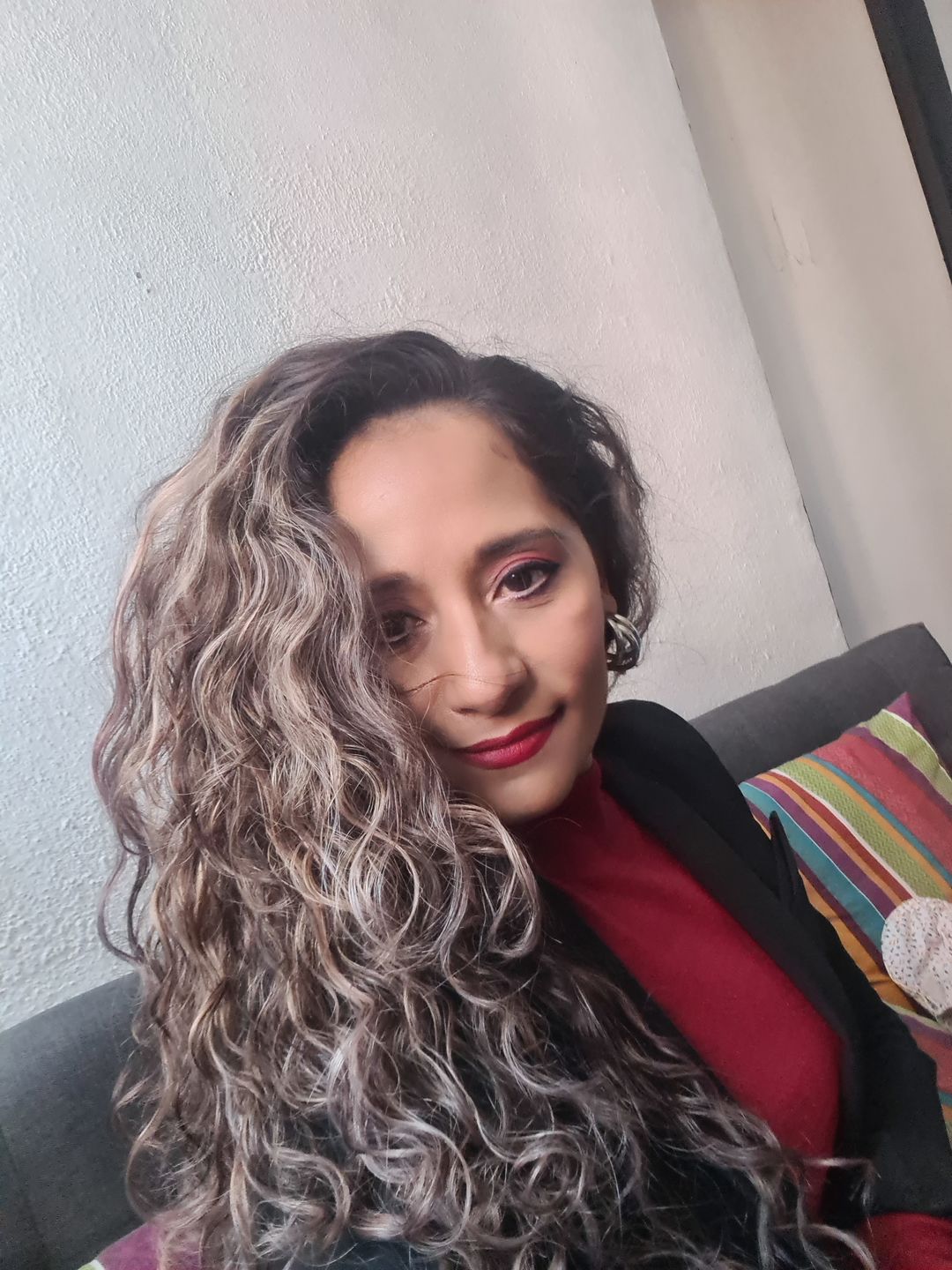 Customer photo review of Kit Los Esenciales (29% OFF) - Serum de Vitamina C 30ml + Serum de Niacinamida 30ml + Serum de Ácido Hialurónico 30ml