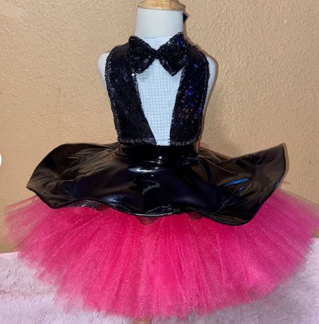 Customer photo review of Black Glossy Latex