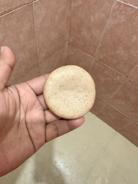 Customer photo review of Anti Dandruff Shampoo Bar Pure Buzz