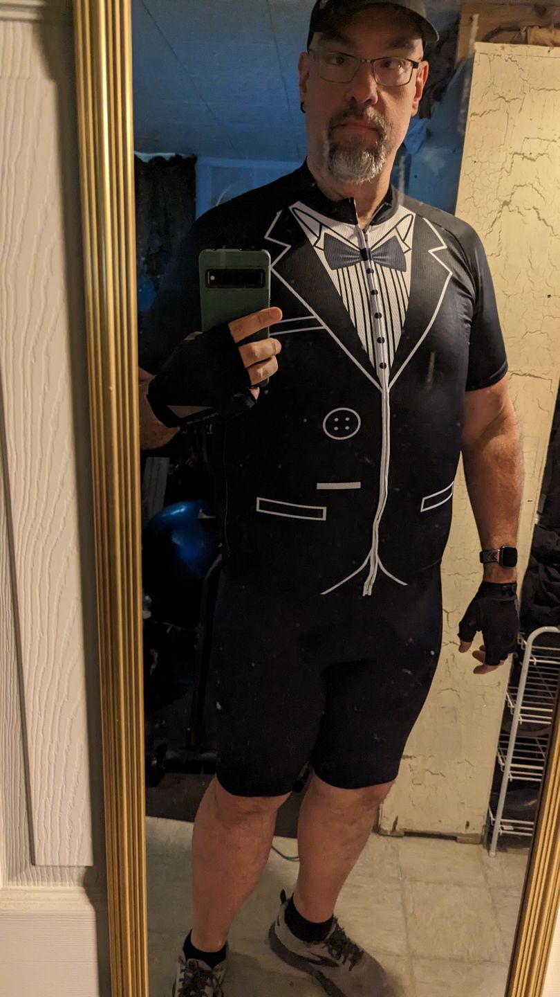 Customer photo review of Tuxedo Cycling Jersey