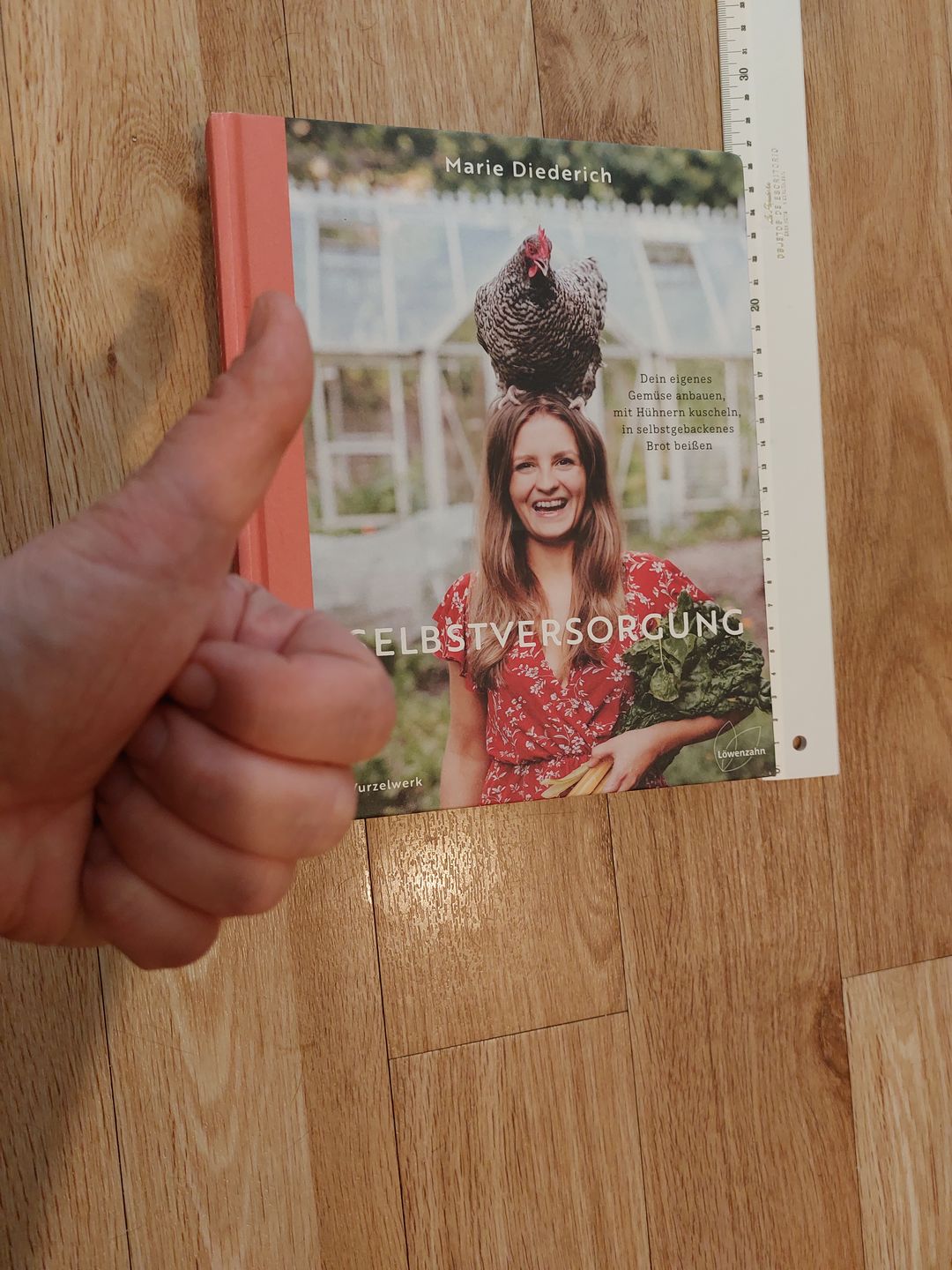 Customer photo review of Buch »Selbstversorgung«, von Marie signiert