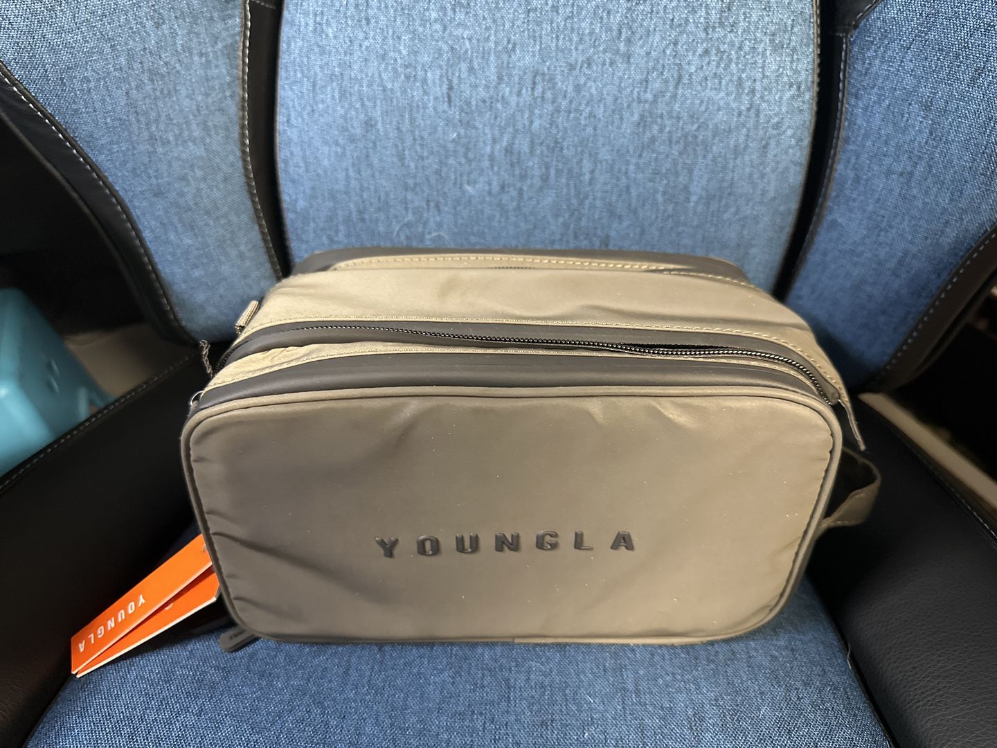 Customer photo review of 950 Lah Toiletry Bag