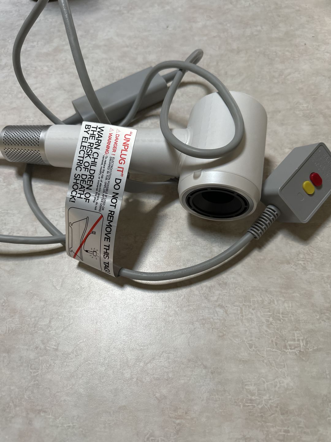 Customer photo review of Swift Special High Speed Hair Dryer (3 Nozzles)