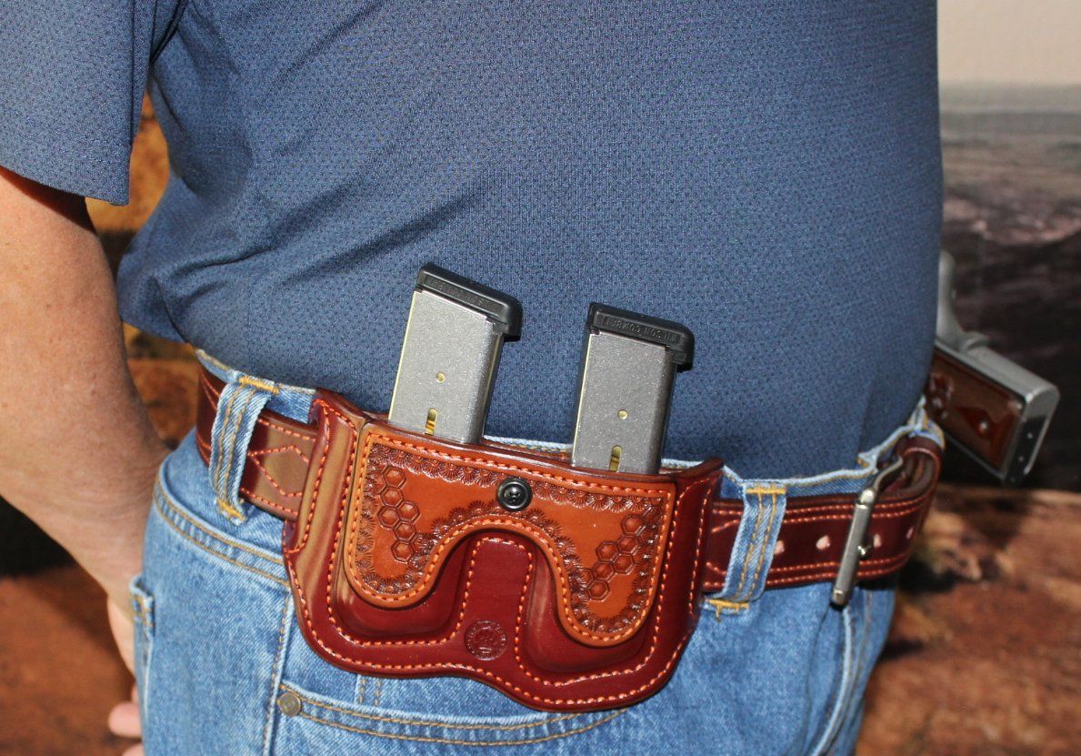 Customer photo review of Outdoorsman Crossdraw Holster