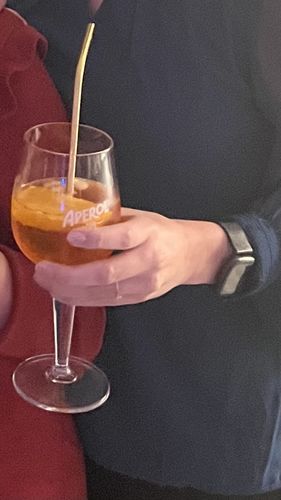 Customer photo review of REBELS 0.0% SPRITZ ALTERNATIVE (alcohol-free)