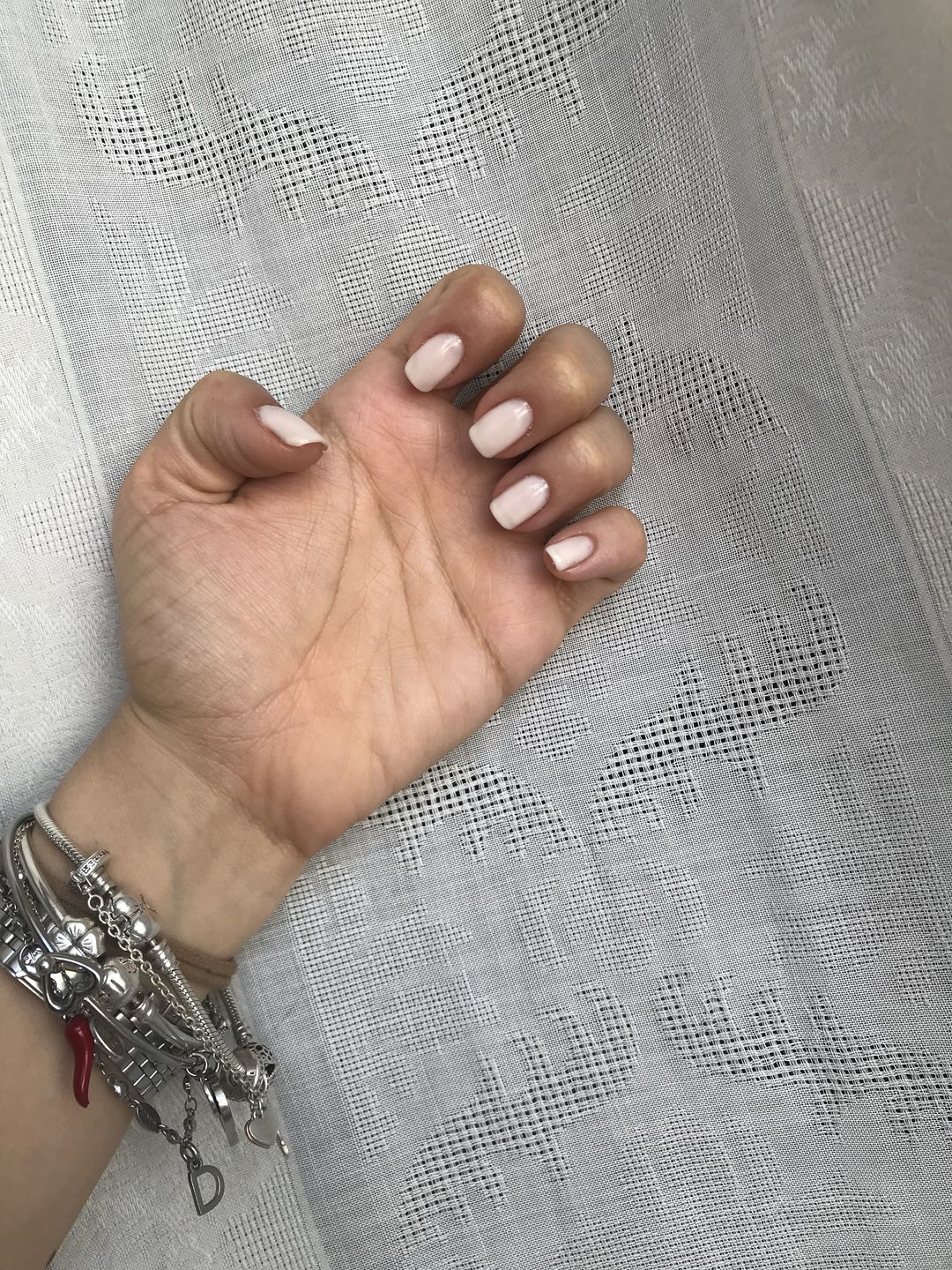 Customer photo review of Smalto Semipermanente LCI -  Bianco Petalo 2