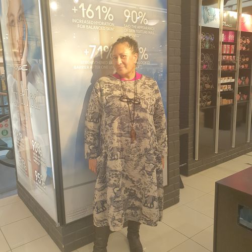 Customer photo review of Plus Size Winter Printing 100%Cotton Floral Dress Robe