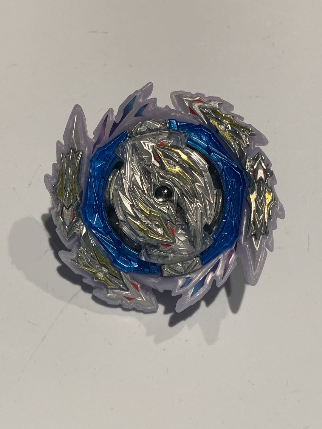 Customer photo review of TOMY Guilty Longinus Kr.MDs-2 / Luinor Burst DB Beyblade B-189