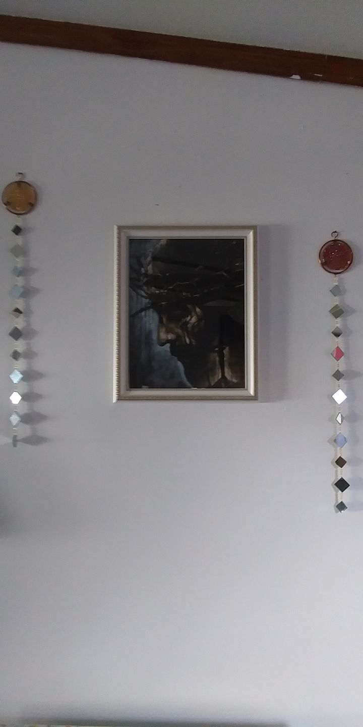 Customer photo review of Redeemer's Love With Crosses