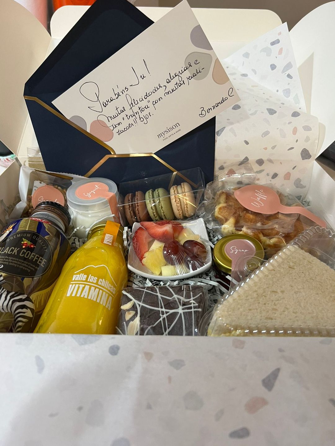 Customer photo review of Box Café Latte