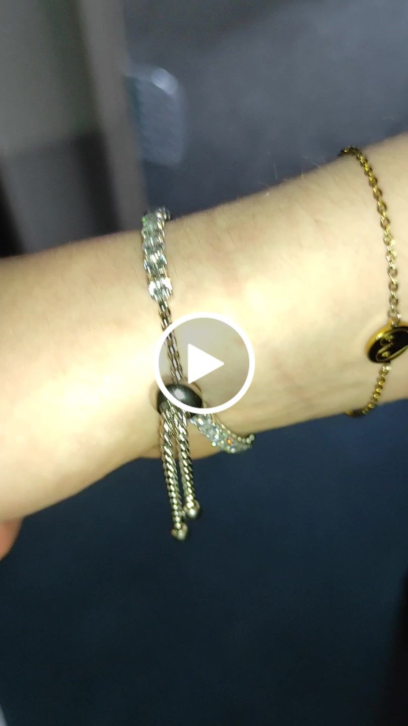 Customer video review of Luxury Armband | 18K vergoldet