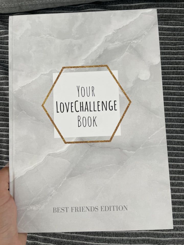 Customer photo review of Best Friends Edition - Challenge Book