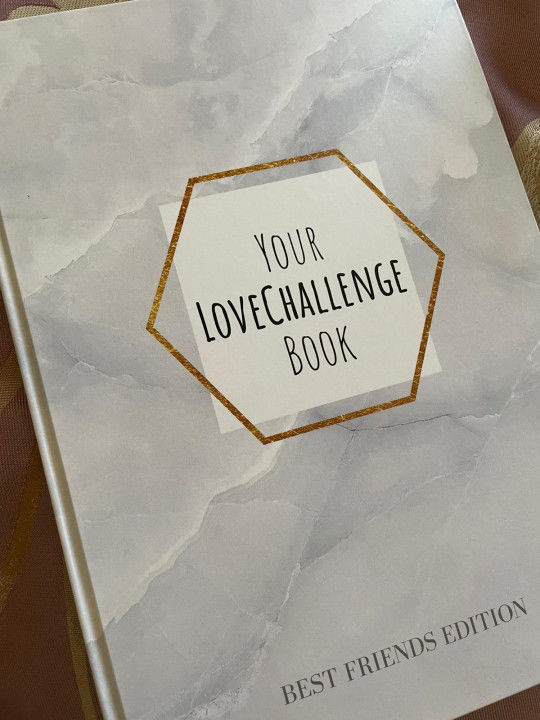 Customer photo review of Best Friends Edition - Challenge Book