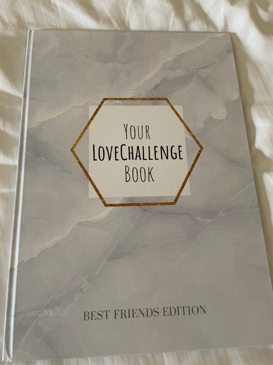 Customer photo review of Best Friends Edition - Challenge Book