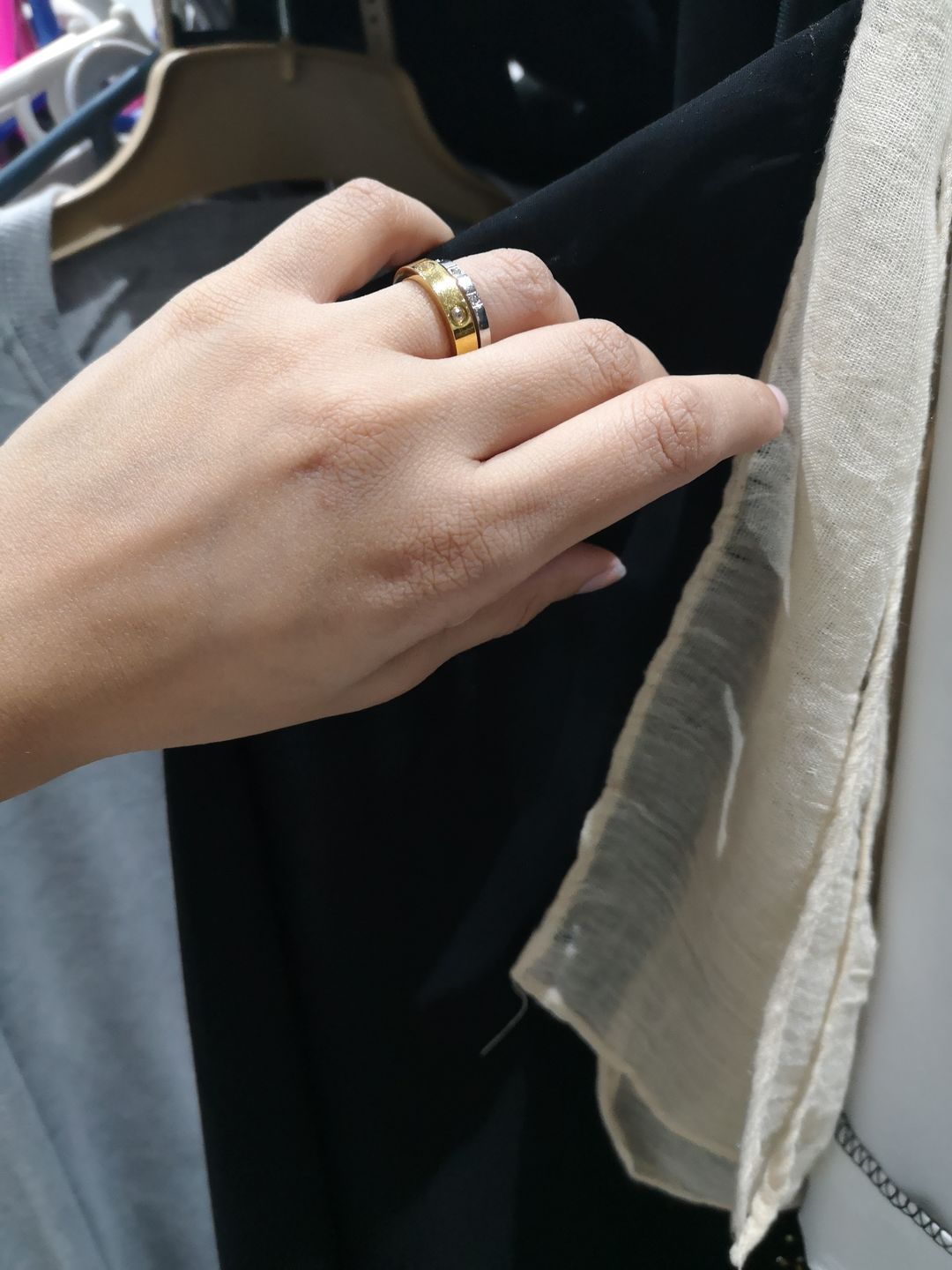 Customer photo review of DONNATELLA | Tarnish Free | Thin Encrusted Designer-Inspired | Gold/Silver/Rose Gold Ring (1 piece)