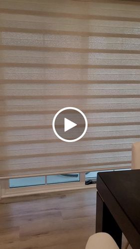 Customer video review of SmartWings Motorized Zebra Shades Translucent 95mm