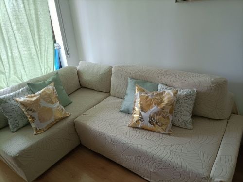 Customer photo review of Thick Jacquard Leaf Pattern Sofa Cover For Living Room