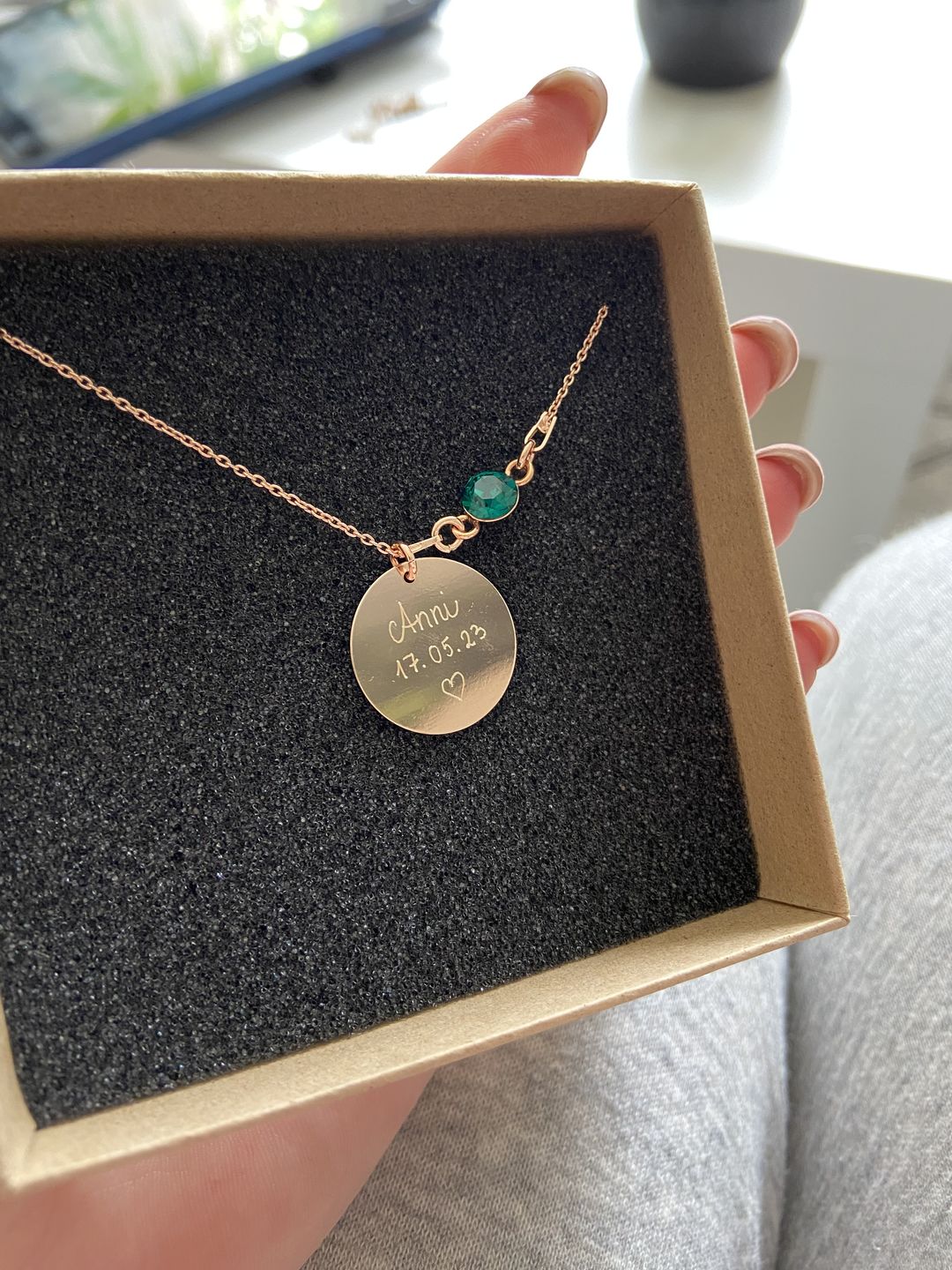 Customer photo review of Halskette mit Geburtsstein