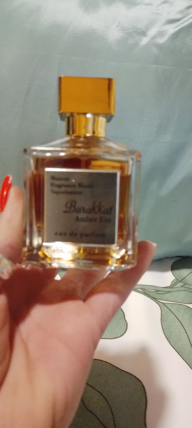 Customer photo review of Barakkat Ambre Eve 100 ml Eau De Parfum Amber eve