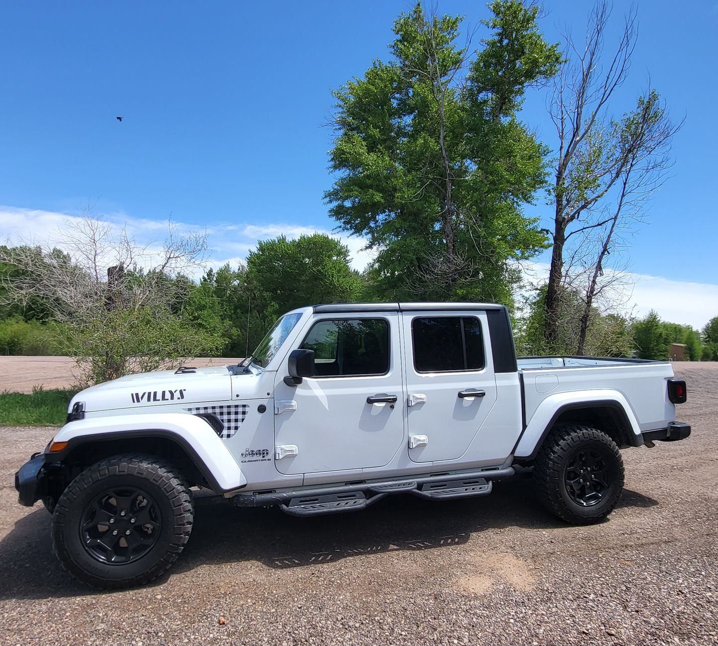 Customer photo review of Plaid Fender Vent Premium Wrap Decal for Wrangler and Gladiator