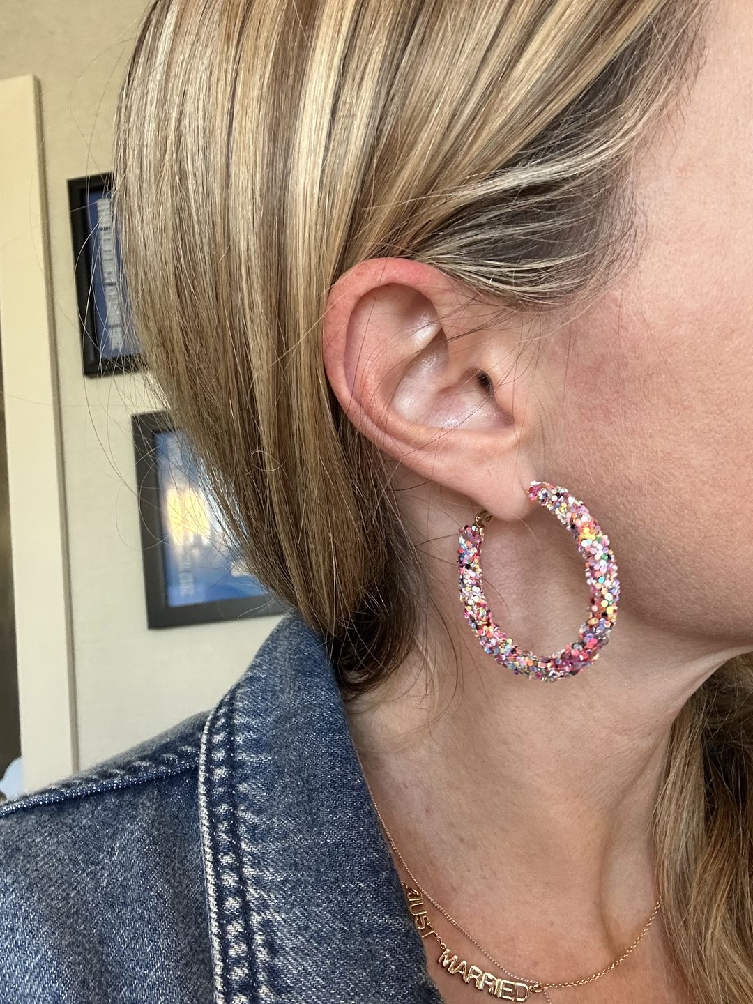 Customer photo review of Glitter Hinge Hoops