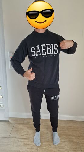 Customer photo review of Lifestyle Herren Sweater schwarz by SAEBIS®
