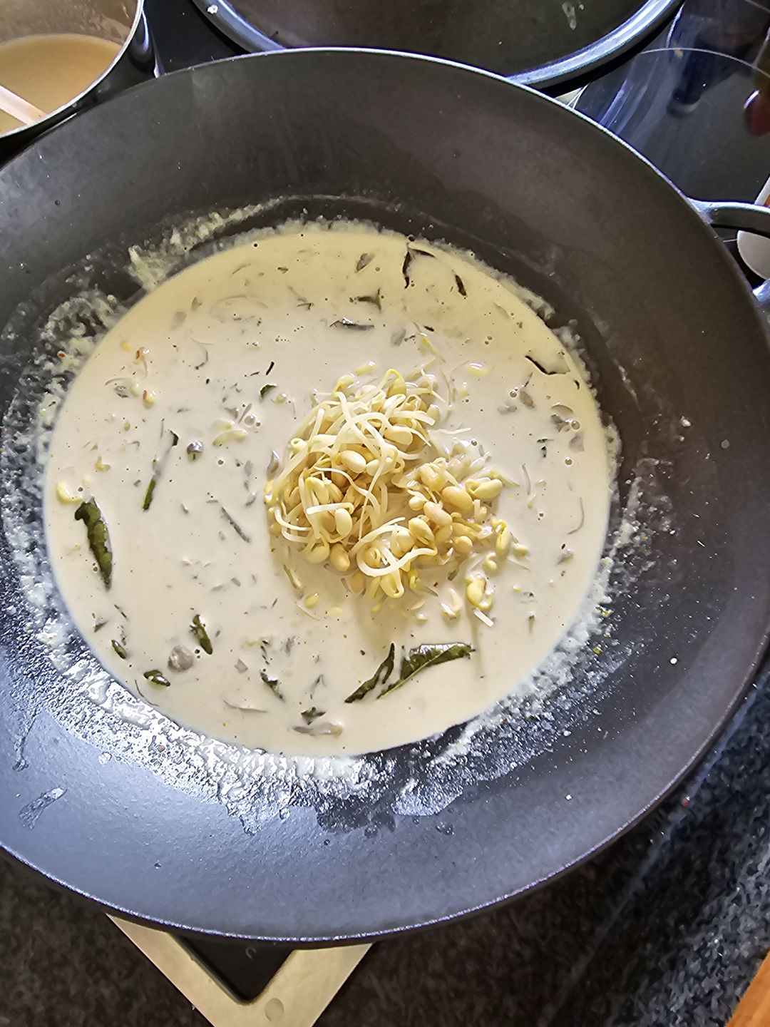 Customer photo review of Tom Kha Sparpackung (für 3-4 Portionen) mit 400ml Kokosmilch