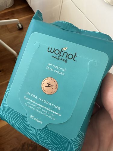 Customer photo review of Ultra Hydrating Face Wipes