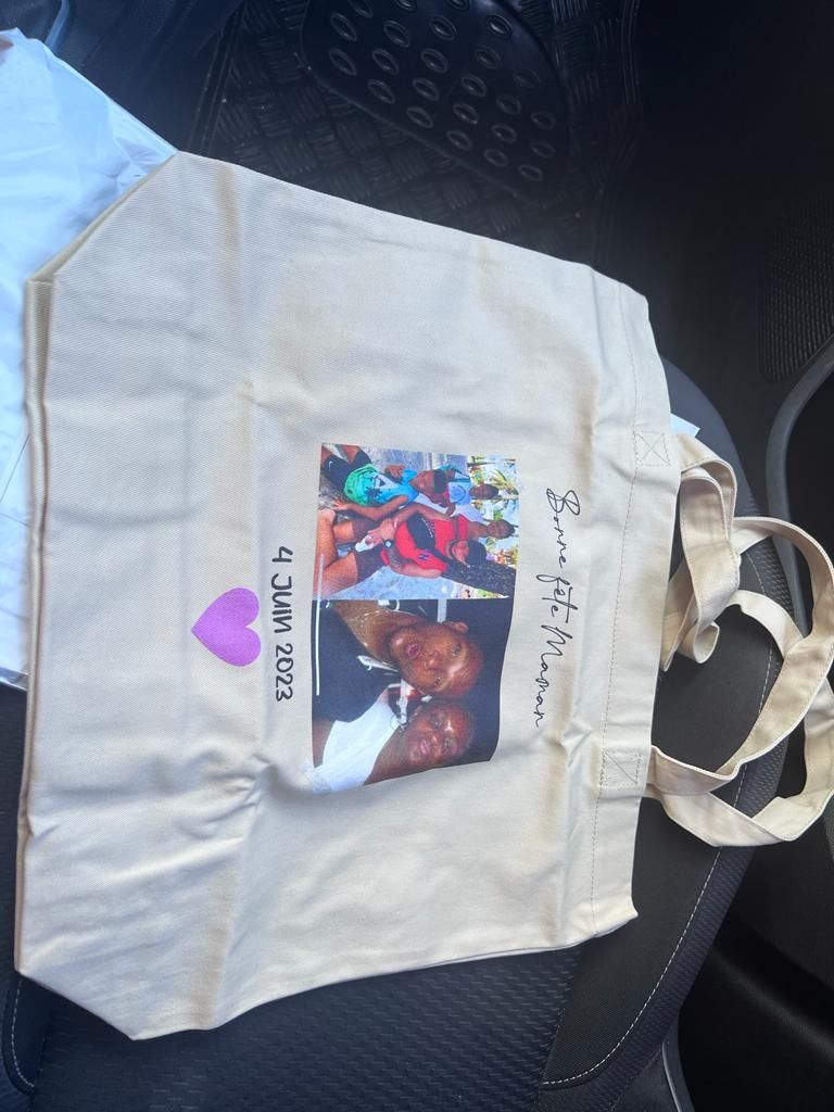 Customer photo review of Tote Bag - Nous