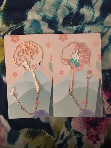 Customer photo review of Oriental Art Tassel Bookmarks