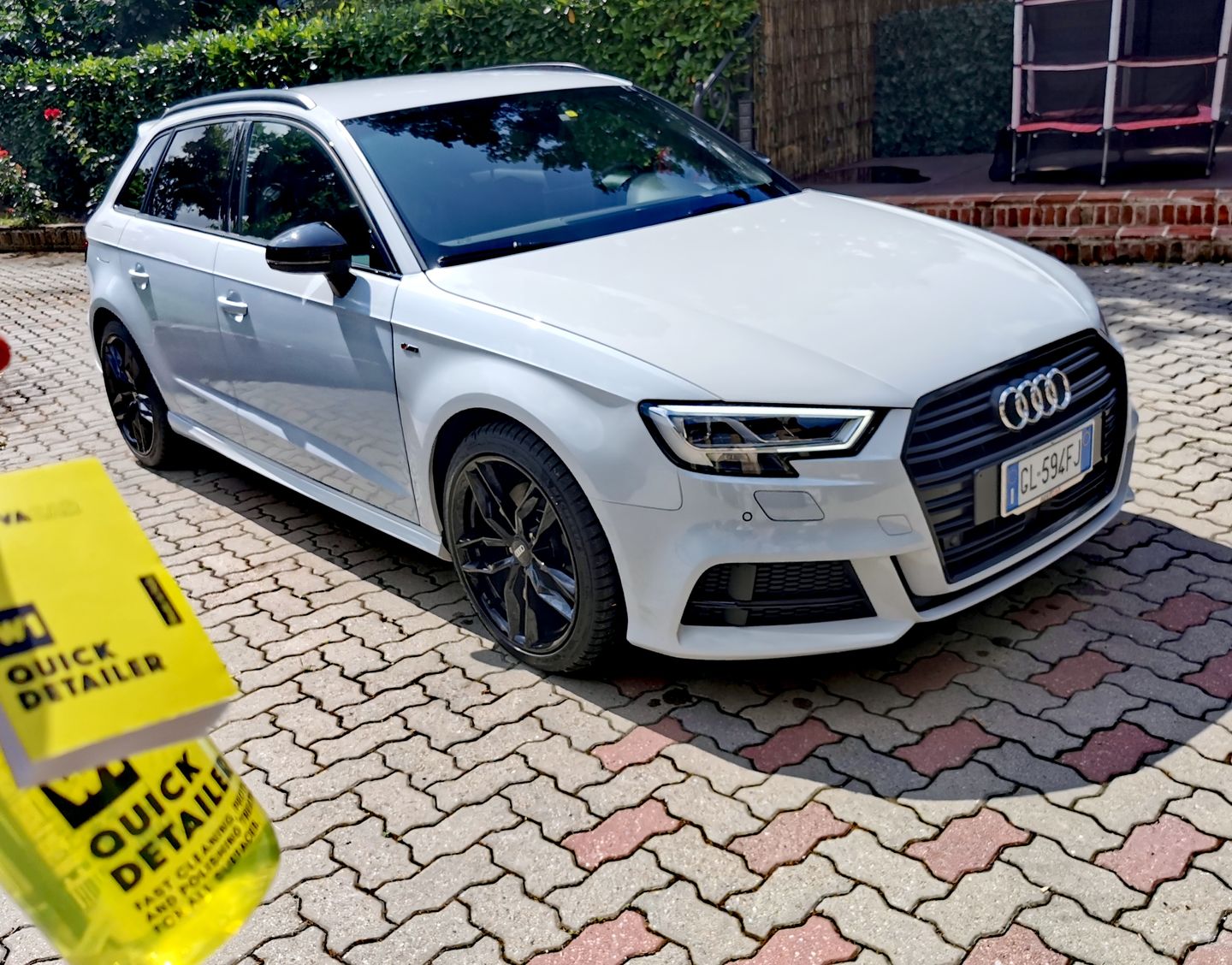 Customer photo review of INNOVACAR W1 QUICK DETAILER: A Fast-Acting Car Cleaner, Polish, and Protector