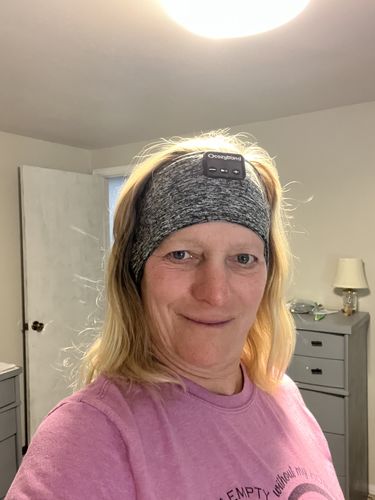 Customer photo review of CozyBand Wireless Headphones